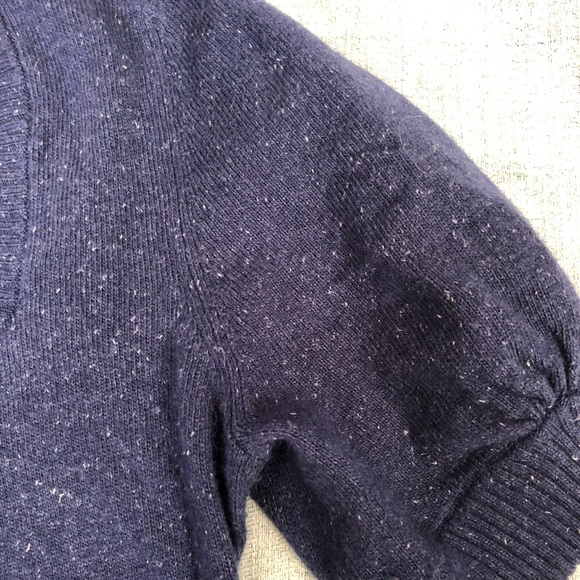 Knit tunic with pockets and small puff sleeve - Picture 9 of 9